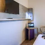 酒店 斯特拉斯堡中心火车站宜必思快捷酒店 2*