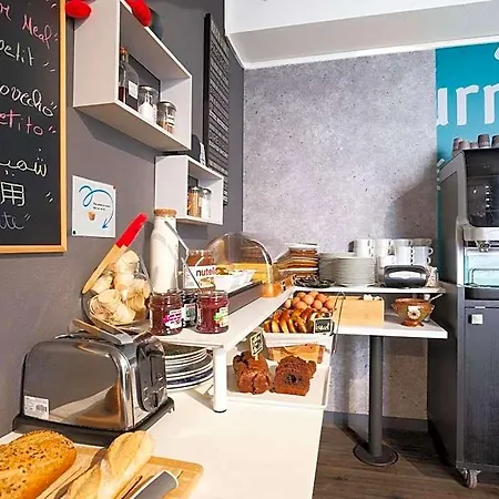 Ibis Budget Centre Gare Hotel 2*
